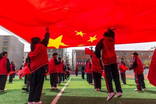 今年首场寒潮登场，多地降温明显，南方局地气温创新低